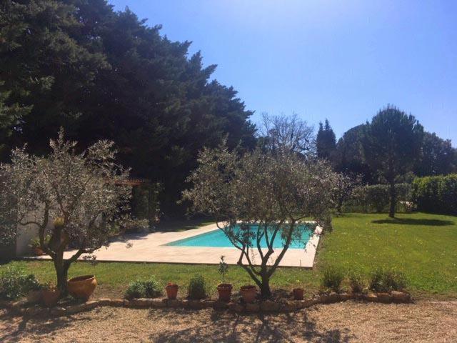 הוילה קאביון Provencal Farmhouse, Pool, Pool House, Countryside Plan D?Orgon, Provence - 8 People מראה חיצוני תמונה